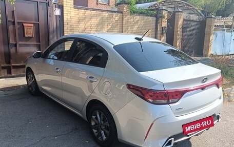 KIA Rio IV, 2021 год, 1 800 000 рублей, 6 фотография
