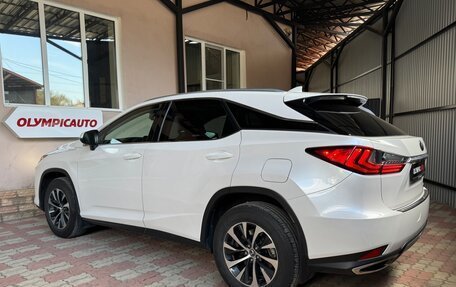 Lexus RX IV рестайлинг, 2022 год, 6 800 000 рублей, 6 фотография