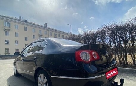 Volkswagen Passat B6, 2005 год, 800 000 рублей, 4 фотография