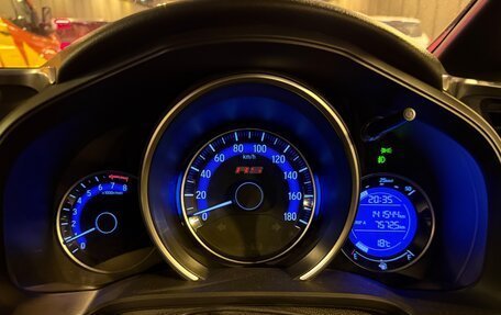 Honda Fit III, 2013 год, 1 300 000 рублей, 17 фотография