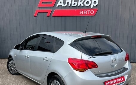 Opel Astra J, 2011 год, 659 000 рублей, 3 фотография
