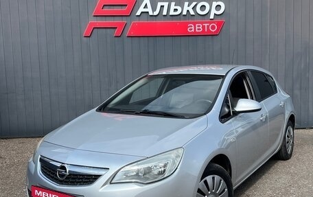 Opel Astra J, 2011 год, 659 000 рублей, 2 фотография