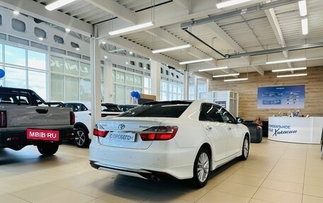 Toyota Camry, 2015 год, 2 199 900 рублей, 6 фотография