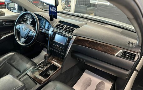 Toyota Camry, 2015 год, 2 199 900 рублей, 13 фотография