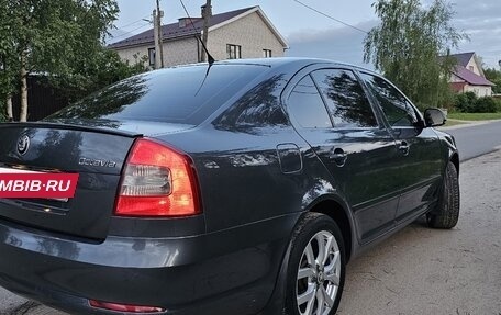 Skoda Octavia, 2010 год, 890 000 рублей, 2 фотография