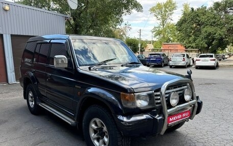 Mitsubishi Pajero III рестайлинг, 1992 год, 440 000 рублей, 1 фотография