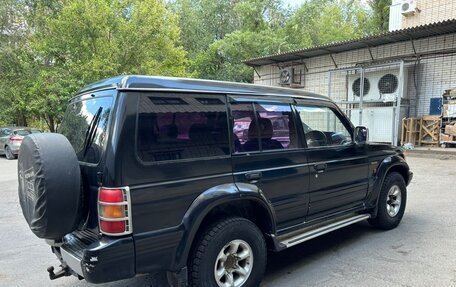 Mitsubishi Pajero III рестайлинг, 1992 год, 440 000 рублей, 3 фотография