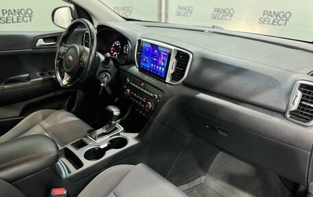KIA Sportage IV рестайлинг, 2018 год, 1 800 000 рублей, 17 фотография