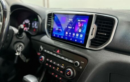 KIA Sportage IV рестайлинг, 2018 год, 1 800 000 рублей, 16 фотография