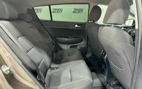 KIA Sportage IV рестайлинг, 2018 год, 1 800 000 рублей, 22 фотография