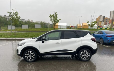 Renault Kaptur I рестайлинг, 2017 год, 1 725 000 рублей, 3 фотография
