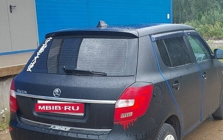 Skoda Fabia II, 2008 год, 300 000 рублей, 2 фотография