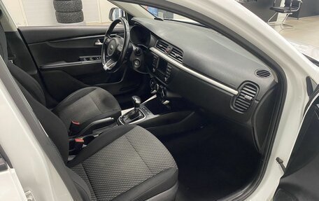 KIA Rio IV, 2018 год, 1 146 000 рублей, 18 фотография