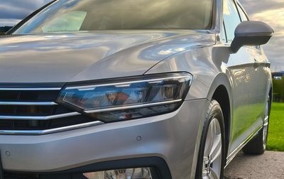 Volkswagen Passat B8 рестайлинг, 2019 год, 2 600 000 рублей, 1 фотография