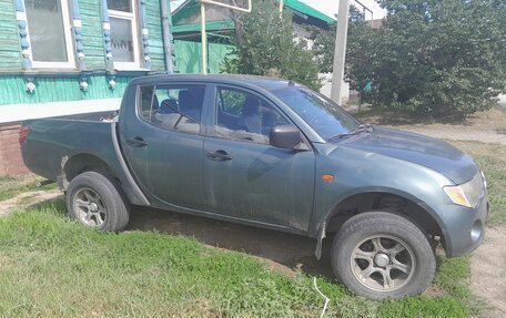 Mitsubishi L200 IV рестайлинг, 2008 год, 650 000 рублей, 4 фотография