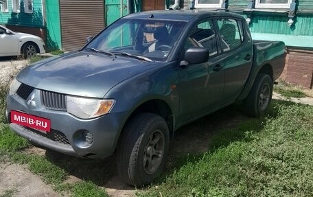 Mitsubishi L200 IV рестайлинг, 2008 год, 650 000 рублей, 6 фотография
