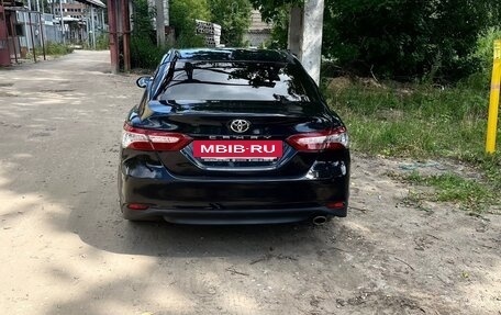 Toyota Camry, 2018 год, 2 900 000 рублей, 6 фотография