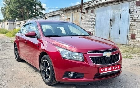 Chevrolet Cruze II, 2010 год, 698 000 рублей, 1 фотография
