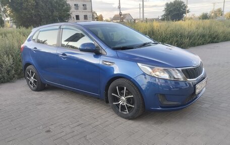 KIA Rio III рестайлинг, 2012 год, 1 100 000 рублей, 2 фотография