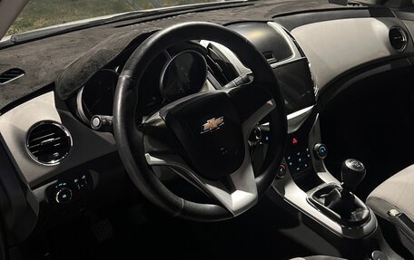 Chevrolet Cruze II, 2012 год, 970 000 рублей, 3 фотография