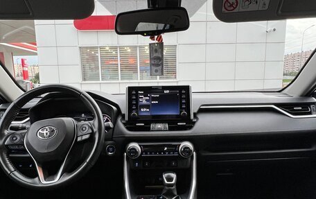 Toyota RAV4, 2020 год, 3 550 000 рублей, 11 фотография