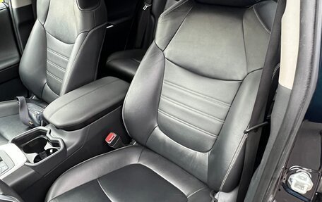 Toyota RAV4, 2020 год, 3 550 000 рублей, 14 фотография