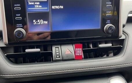 Toyota RAV4, 2020 год, 3 550 000 рублей, 15 фотография
