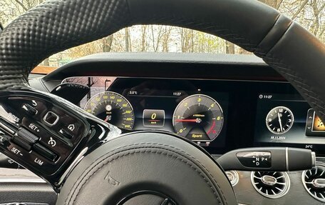 Mercedes-Benz E-Класс, 2018 год, 4 500 000 рублей, 14 фотография