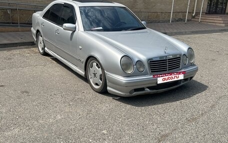 Mercedes-Benz E-Класс, 1997 год, 700 000 рублей, 5 фотография