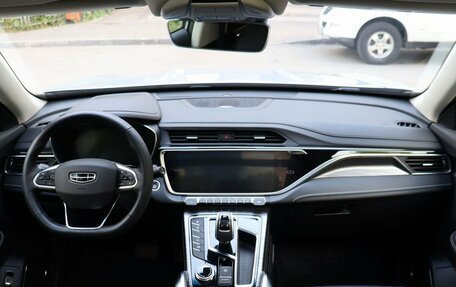 Geely Atlas, 2024 год, 2 300 000 рублей, 13 фотография