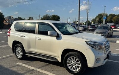 Toyota Land Cruiser Prado 150 рестайлинг 2, 2014 год, 3 000 000 рублей, 1 фотография