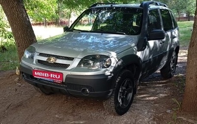 Chevrolet Niva I рестайлинг, 2019 год, 900 000 рублей, 1 фотография