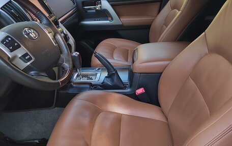 Toyota Land Cruiser 200, 2015 год, 5 250 000 рублей, 7 фотография