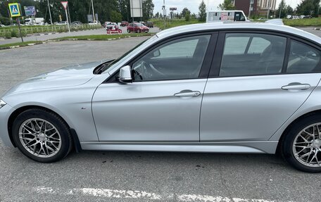 BMW 3 серия, 2018 год, 2 800 000 рублей, 4 фотография