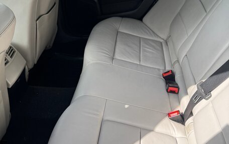 Mercedes-Benz E-Класс, 2012 год, 1 790 000 рублей, 9 фотография