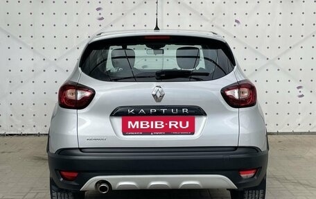 Renault Kaptur I рестайлинг, 2018 год, 1 385 000 рублей, 6 фотография