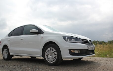Volkswagen Polo VI (EU Market), 2015 год, 675 000 рублей, 10 фотография
