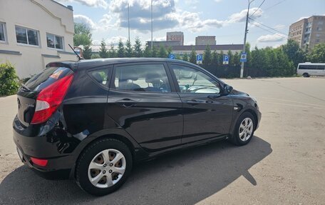 Hyundai Solaris II рестайлинг, 2012 год, 620 000 рублей, 5 фотография