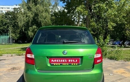 Skoda Fabia II, 2012 год, 750 000 рублей, 4 фотография
