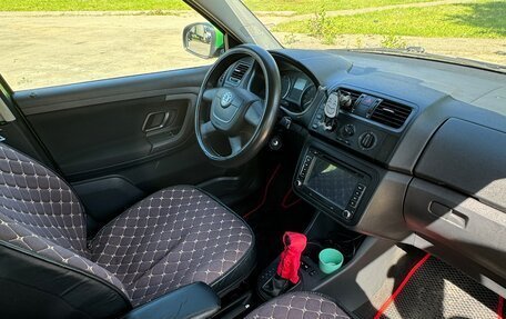 Skoda Fabia II, 2012 год, 750 000 рублей, 17 фотография