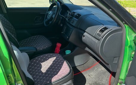 Skoda Fabia II, 2012 год, 750 000 рублей, 15 фотография