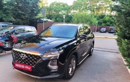 Hyundai Santa Fe IV, 2019 год, 3 200 000 рублей, 2 фотография