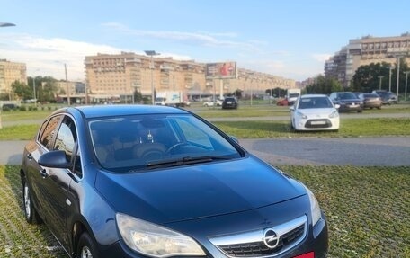 Opel Astra J, 2011 год, 499 000 рублей, 4 фотография