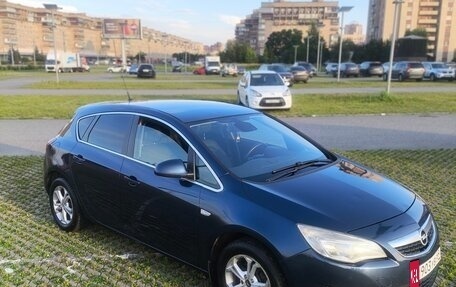Opel Astra J, 2011 год, 499 000 рублей, 5 фотография