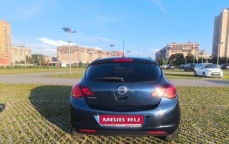 Opel Astra J, 2011 год, 499 000 рублей, 14 фотография