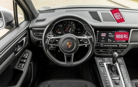 Porsche Macan I рестайлинг, 2021 год, 5 999 000 рублей, 14 фотография