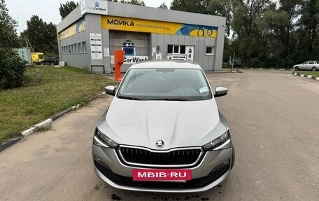 Skoda Rapid II, 2021 год, 1 750 000 рублей, 2 фотография