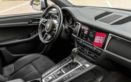 Porsche Macan I рестайлинг, 2021 год, 5 999 000 рублей, 25 фотография