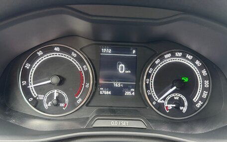 Skoda Rapid II, 2021 год, 1 750 000 рублей, 10 фотография