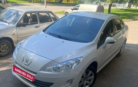 Peugeot 408 I рестайлинг, 2016 год, 600 000 рублей, 3 фотография